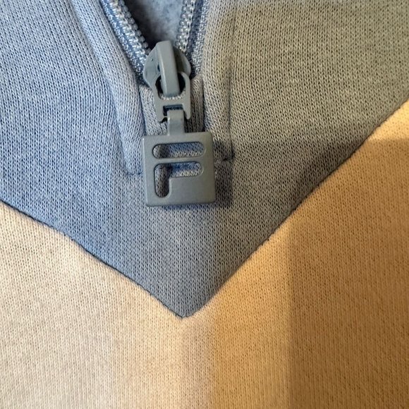 FILA Women's M Blue/White Chevron Collared Quarter Zip Pullover Sweater - Picture 4 of 16